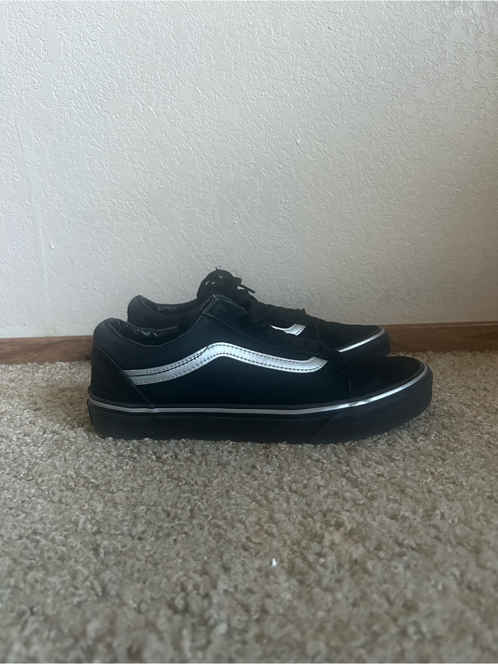 Vans Old Skool Black Silver Canvas Suede Skate Shoes Mens Size 8 Low Top Used
